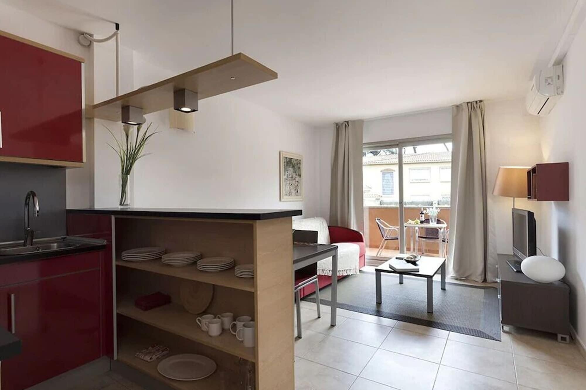 Aparthotel Bardon Castelldefels Bagian luar foto